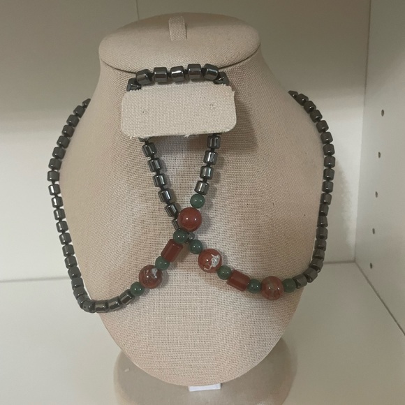 Rare Vintage Bloodstone Hematite Barrel Necklace size 14inch - Picture 6 of 6